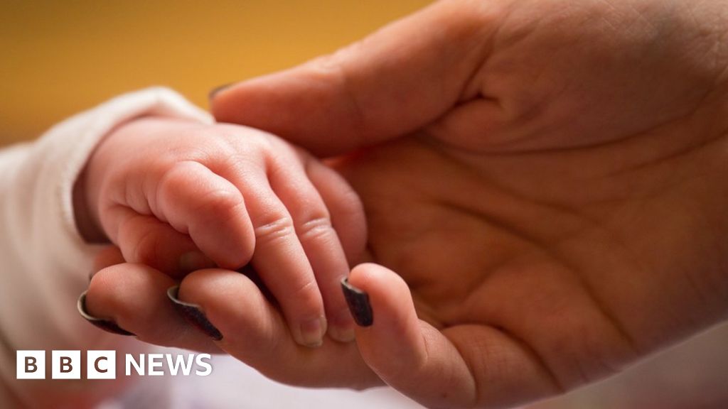 Hospital inspectors probe Nottingham NHS trust over three baby deaths