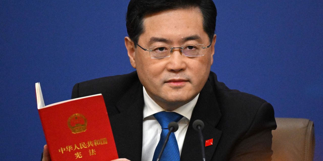 China’s Ex-Foreign Minister Ousted After Alleged Affair, Senior Officials Told